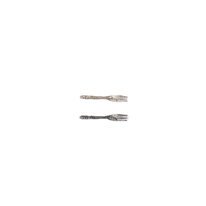 Laurencia Irena x Gelap Ruang Jiwa Brooch Black