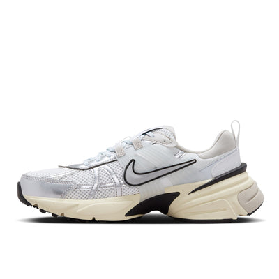 NIKE V2K RUN WOMENS