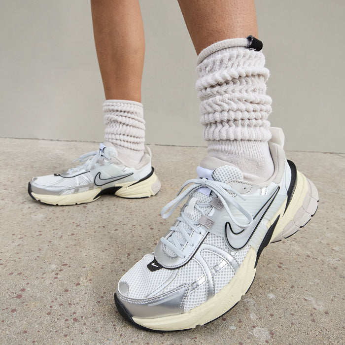 NIKE V2K RUN WOMENS