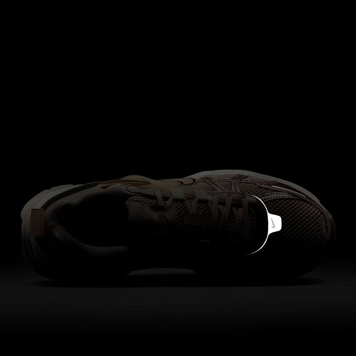 NIKE V2K RUN WOMENS