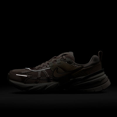 NIKE V2K RUN WOMENS