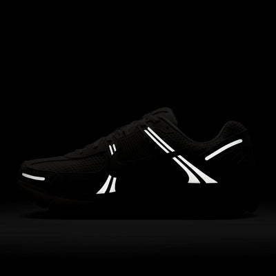 NIKE ZOOM VOMERO 5 WOMENS