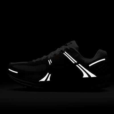 NIKE ZOOM VOMERO 5 MENS