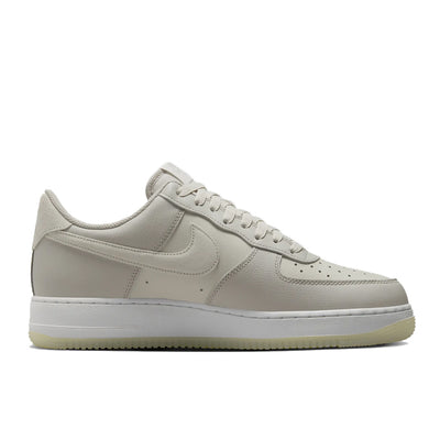 Nike Air Force 1 '07 LV8