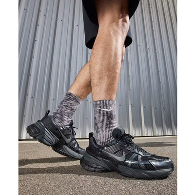 NIKE V2K RUN MENS