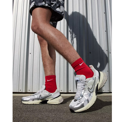 NIKE V2K RUN MENS