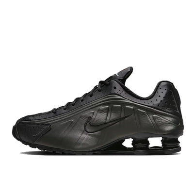 NIKE SHOX R4