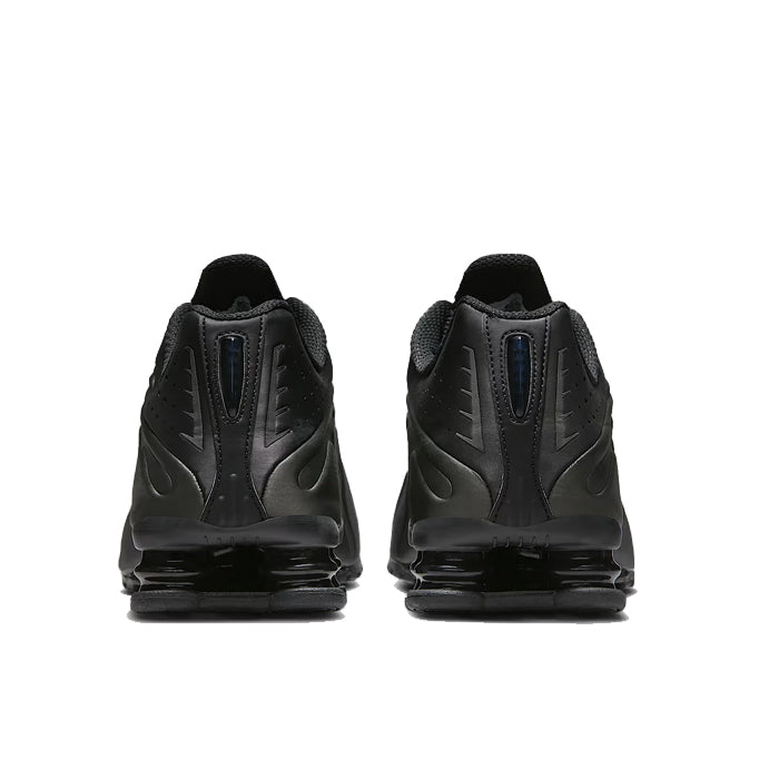 NIKE SHOX R4