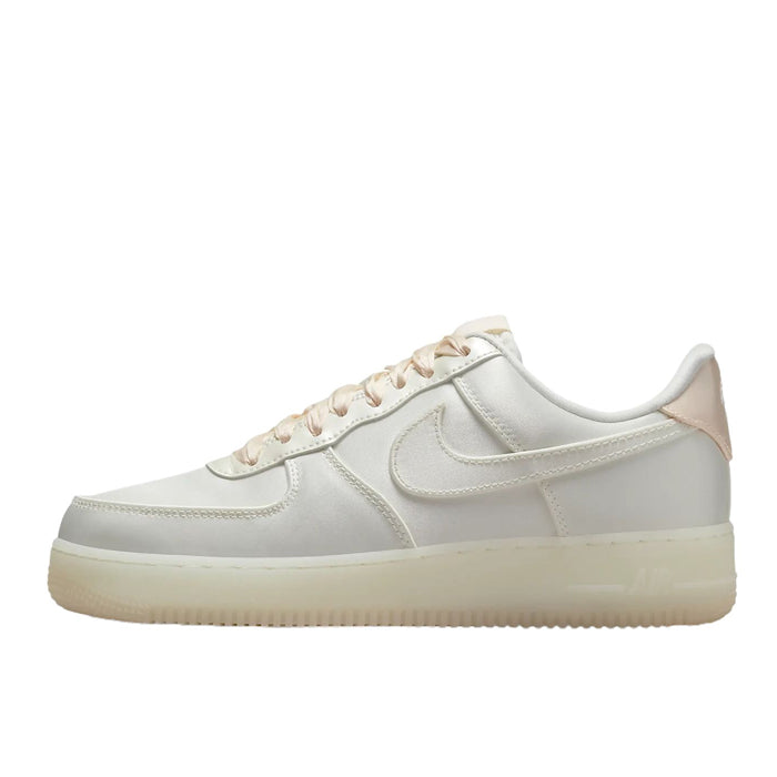 WMNS AIR FORCE 1 '07 LV8