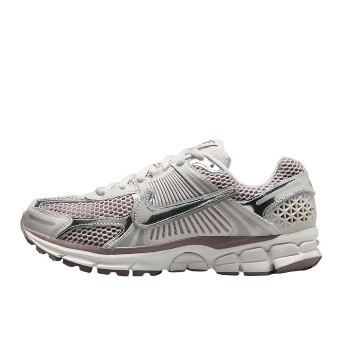 WOMENS NIKE ZOOM VOMERO – Seek Indonesia