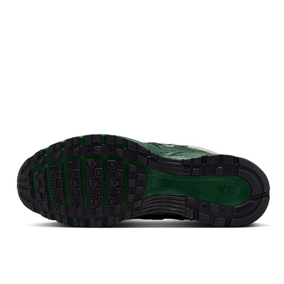 NIKE P-6000 PRM