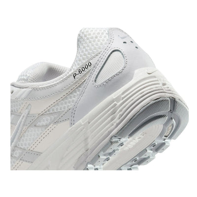 Nike P-6000 SE WOMENS
