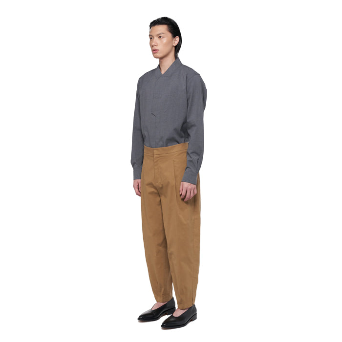 KHAKI CARROT PANTS WITH PLEATS JR