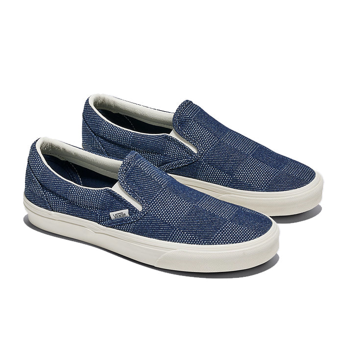 CLASSIC SLIP-ON